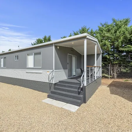 Big4 Ingenia Holidays Wagga Wagga Exterior photo